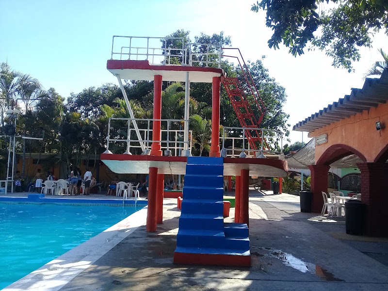 Alberca Quinta Castrejon