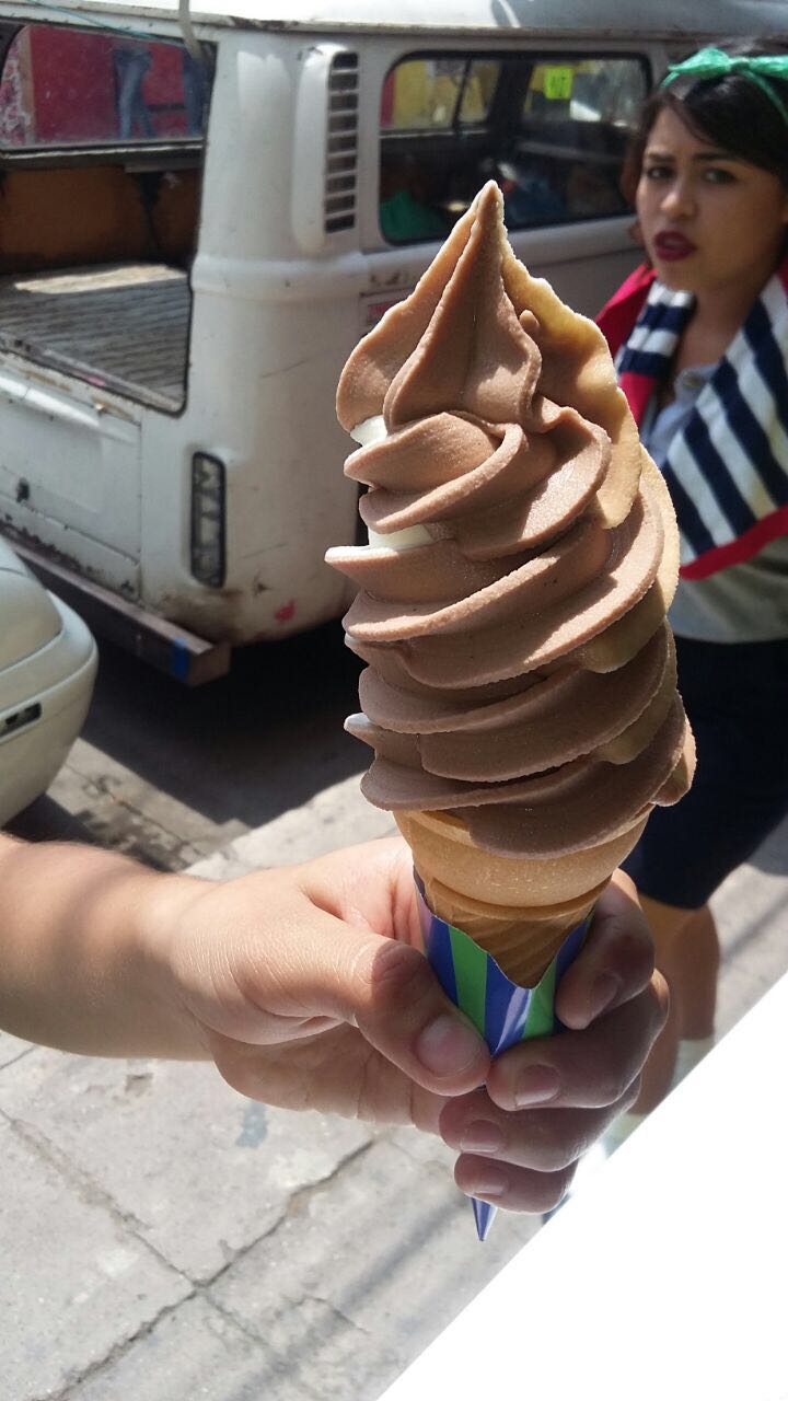 Helados Frözzy ¡El mejor helado suave!