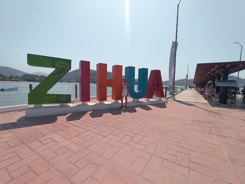 Muelle de Zihuatanejo