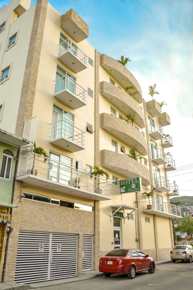 HOTEL ANA LUISA