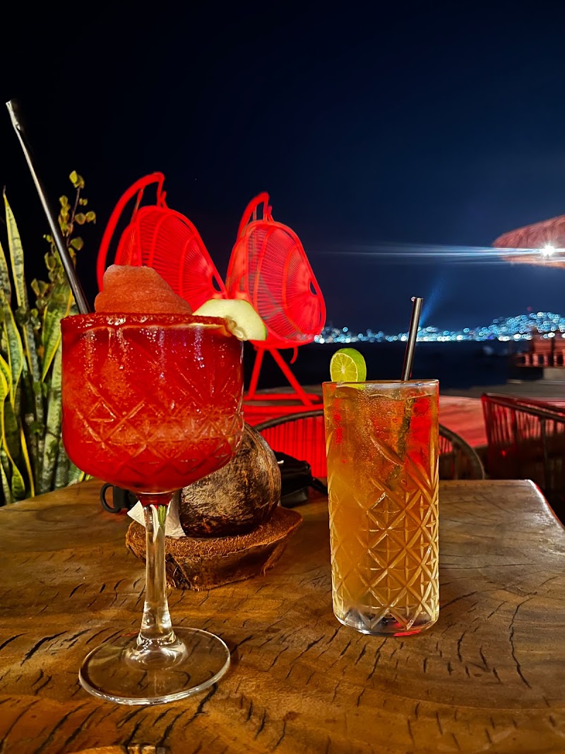 Terraza Sunset Bar