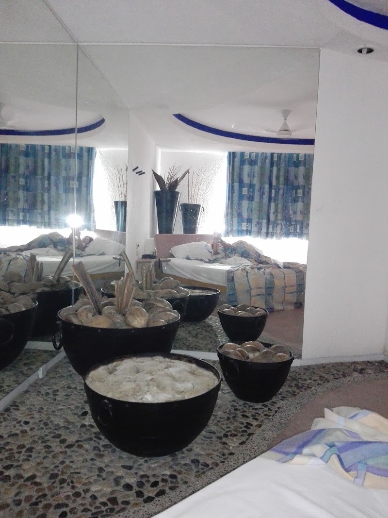Hotel Marina #7
