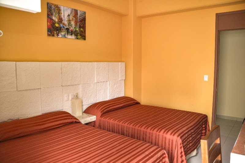 HOTEL ANA LUISA