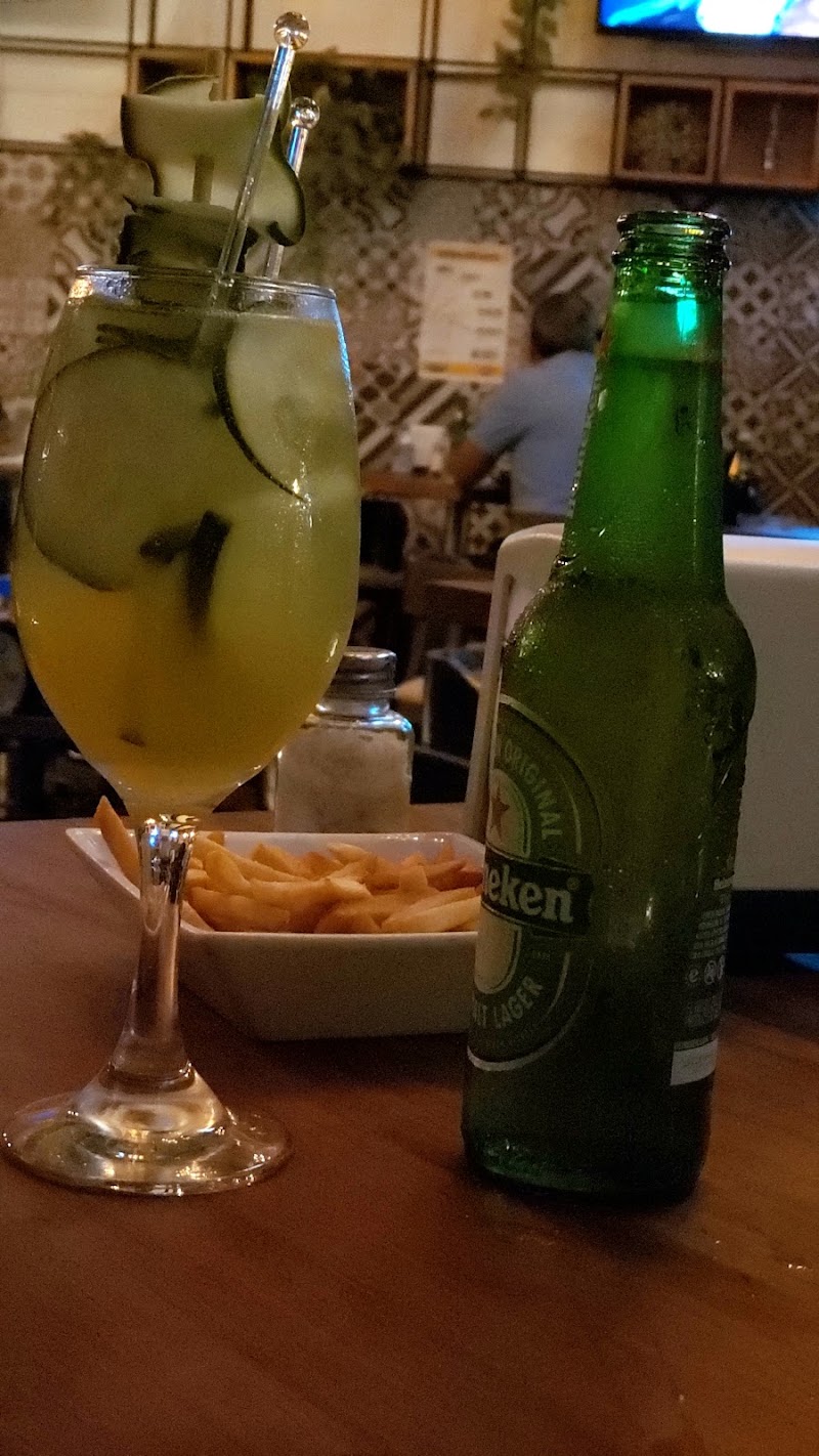 Lazaro Botanero