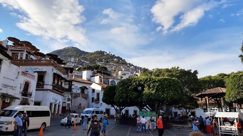 Plaza Borda