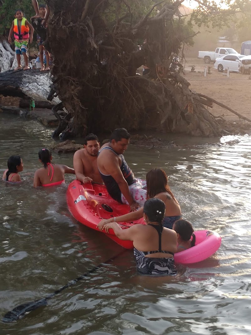 DEPÓSITO AGUAS BLANCAS