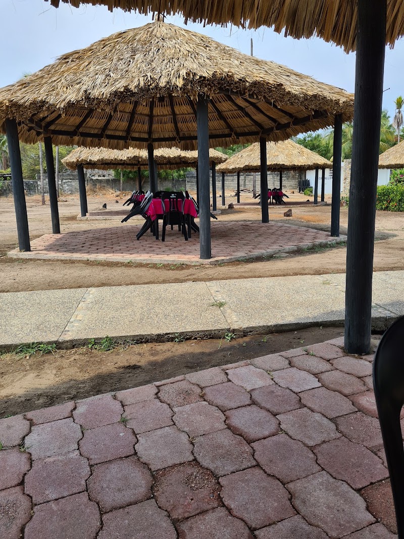 Restaurant & bar "PARASOL"
