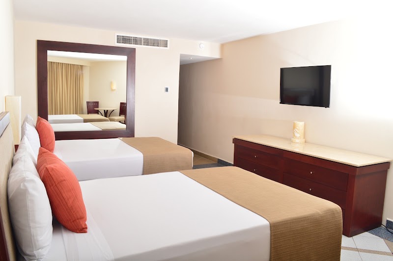 Park Royal Beach Ixtapa