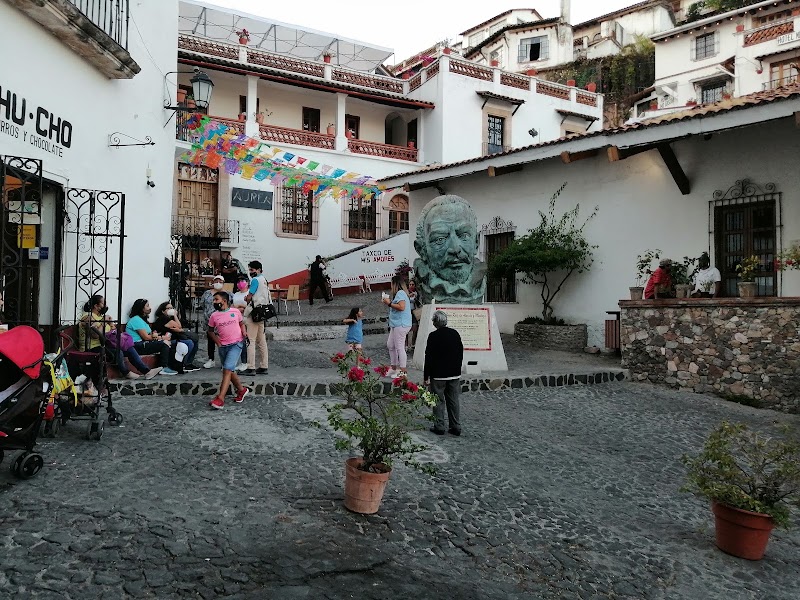 Zocalo, Taxco De Alarcón, GUERRERO.