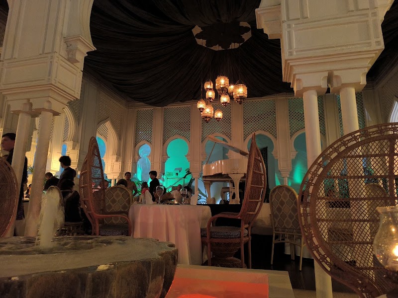 Bogart's Bar & Restaurant