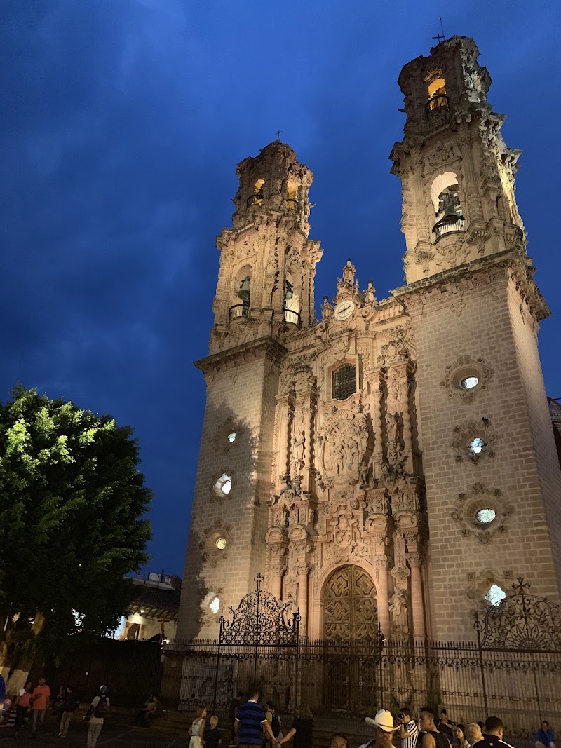 Parroquia de Santa Prisca y San Sebastián