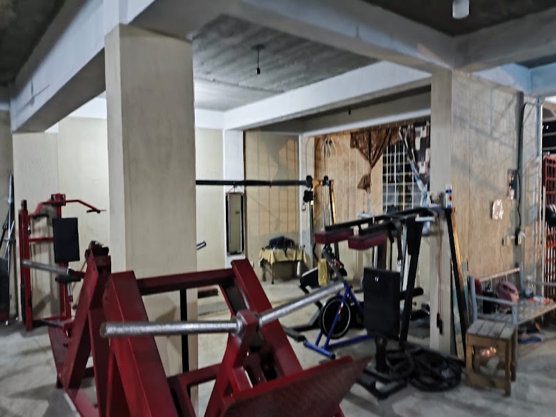 CLANDESTINO GYM