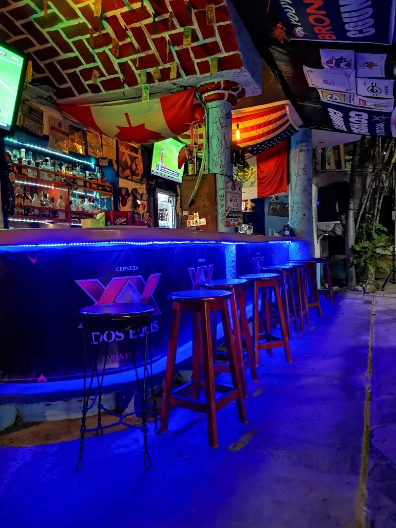 Alex Sport Bar