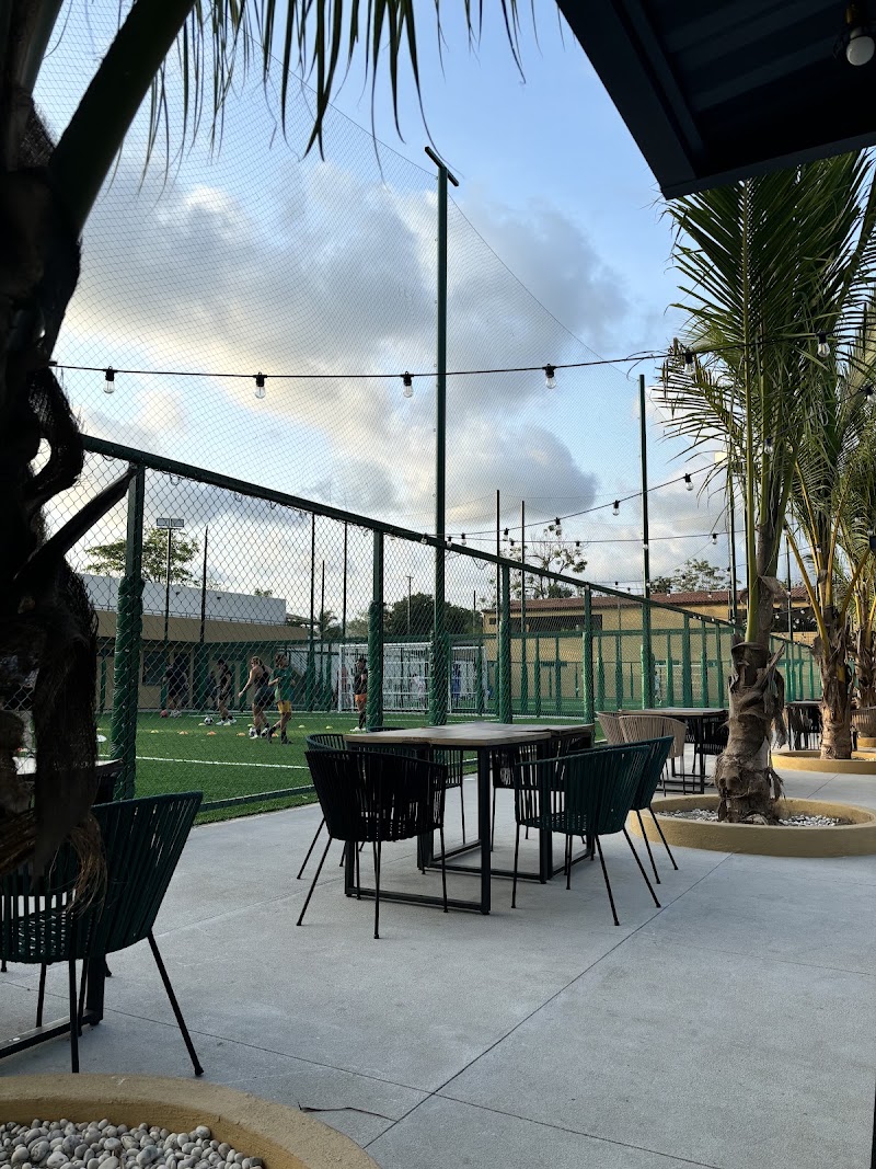 Plaza Cocos - Zihuatanejo