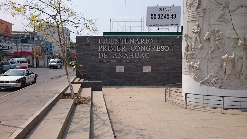 Estela Bicentenario del Primer Congreso de Anáhuac