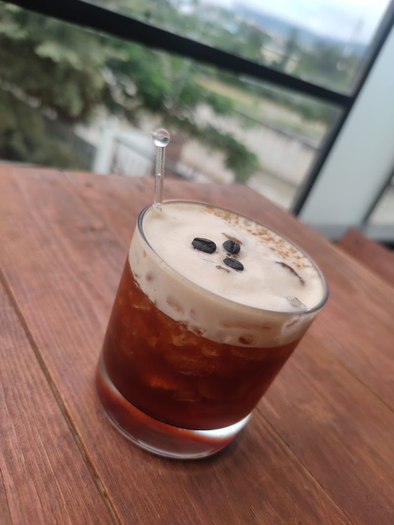 Dash Restaurant & Bar