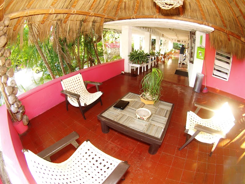 Los Flamingos Hotel
