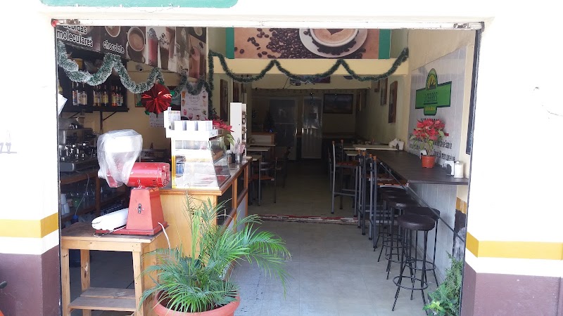 cafetería 3 Cerros