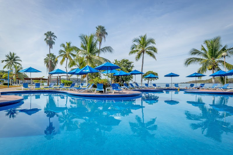 Qualton Club Ixtapa