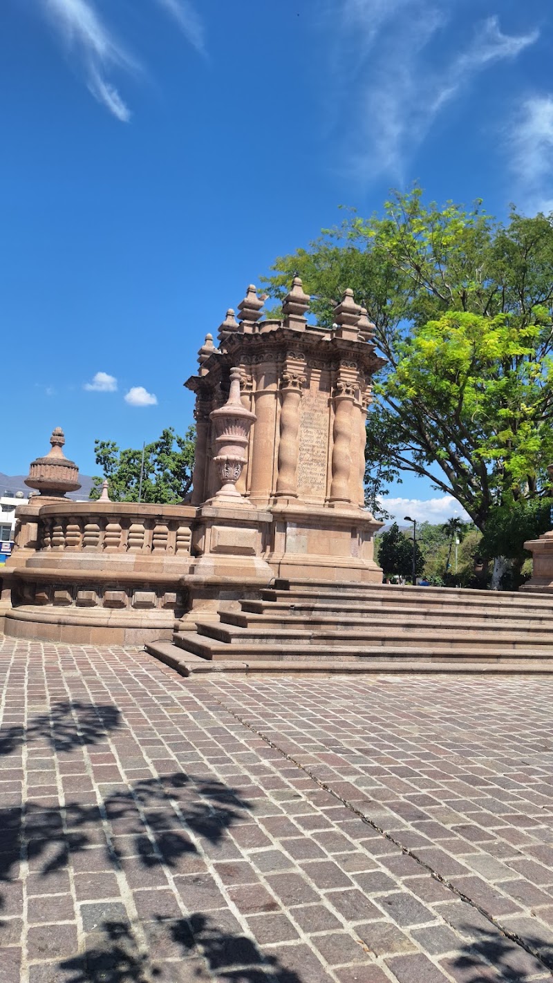 Monumento Patria Trigarante