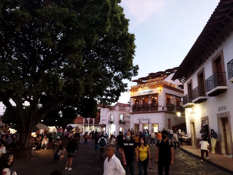 Plaza Borda