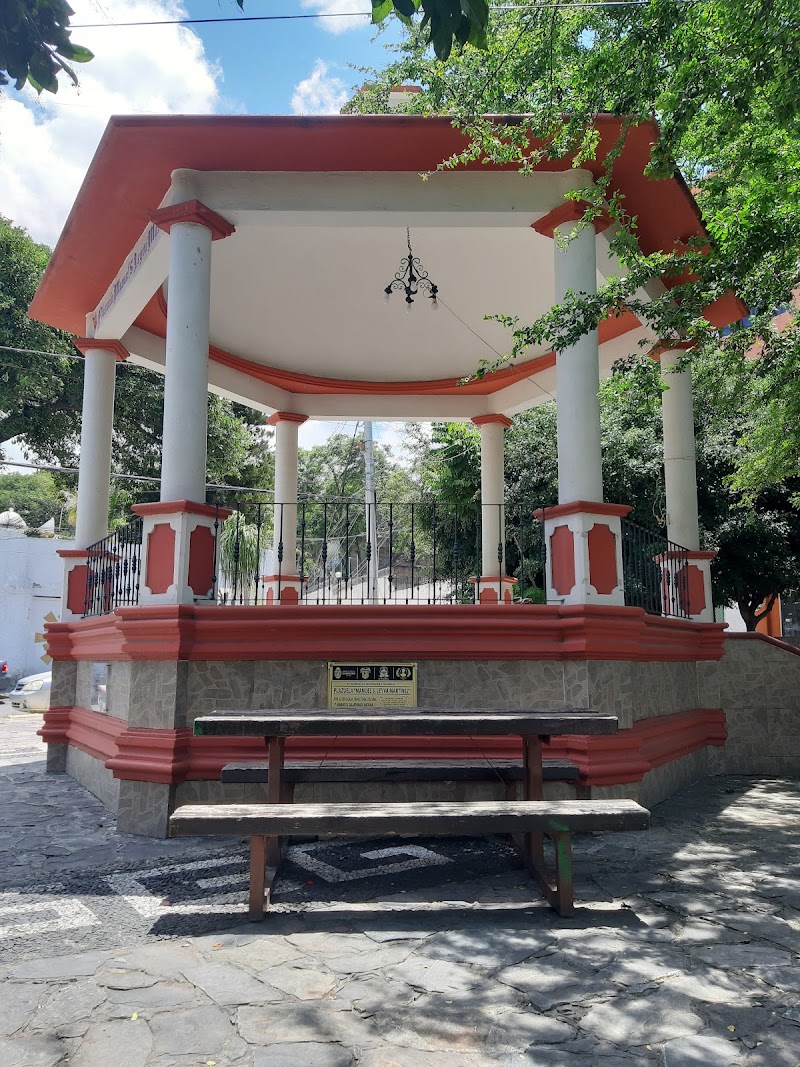 Único