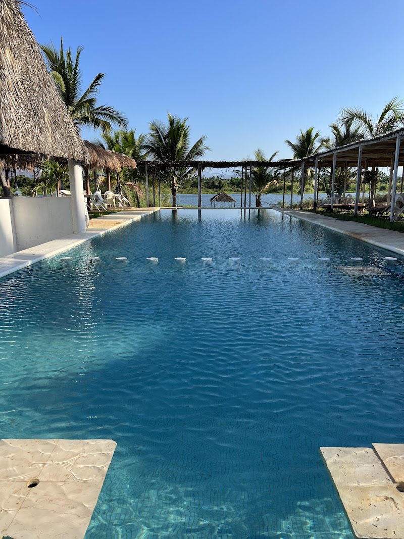 Villas Paraíso Resort