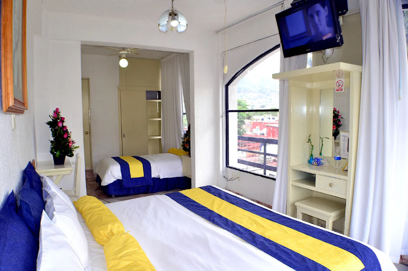 Hotel Presidente Vicente Guerrero.