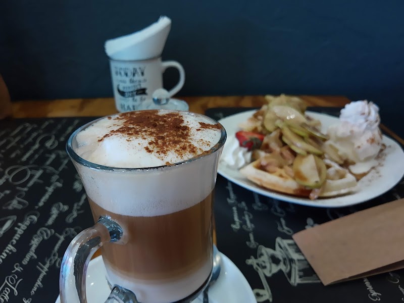 11:ONCE Cafe & Bobba