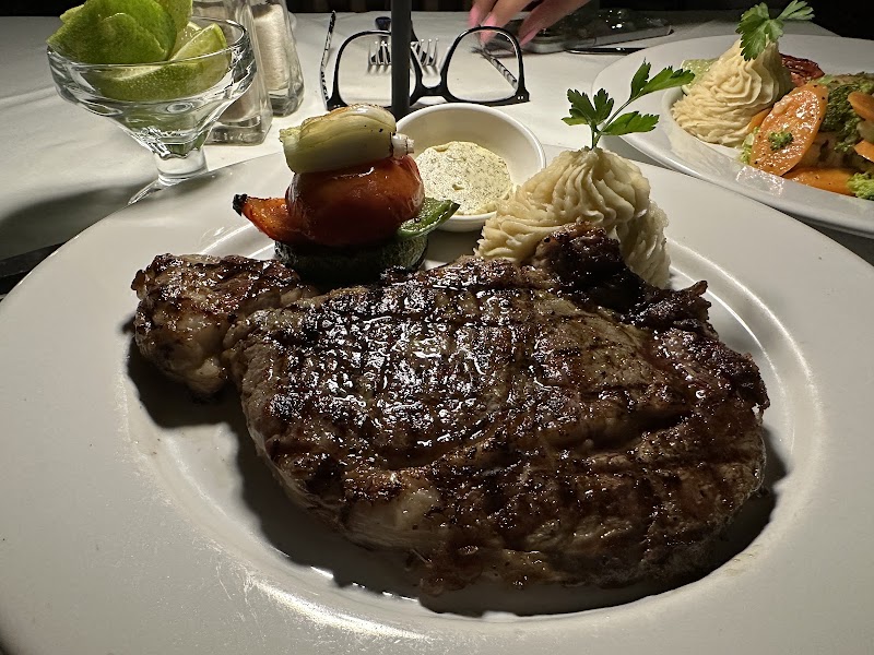 Coconuts Restaurant & Bar
