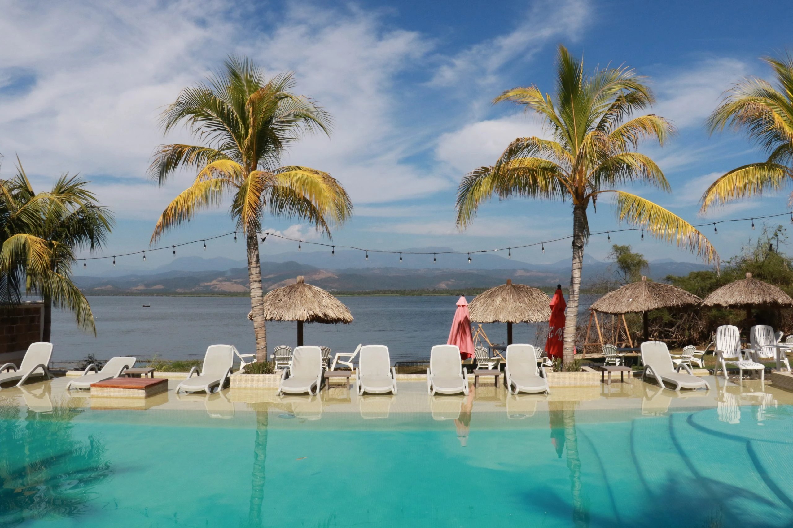 Hotel Rojo Manglar