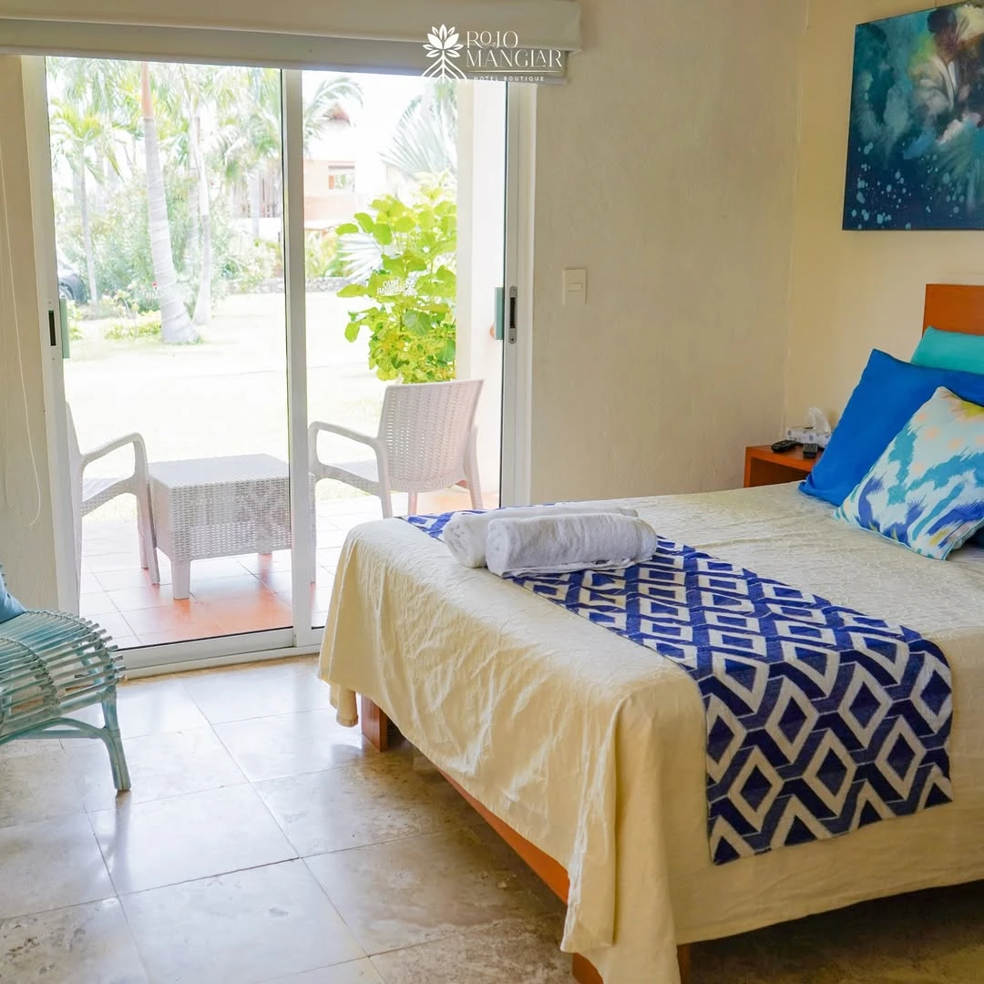 Hotel Rojo Manglar